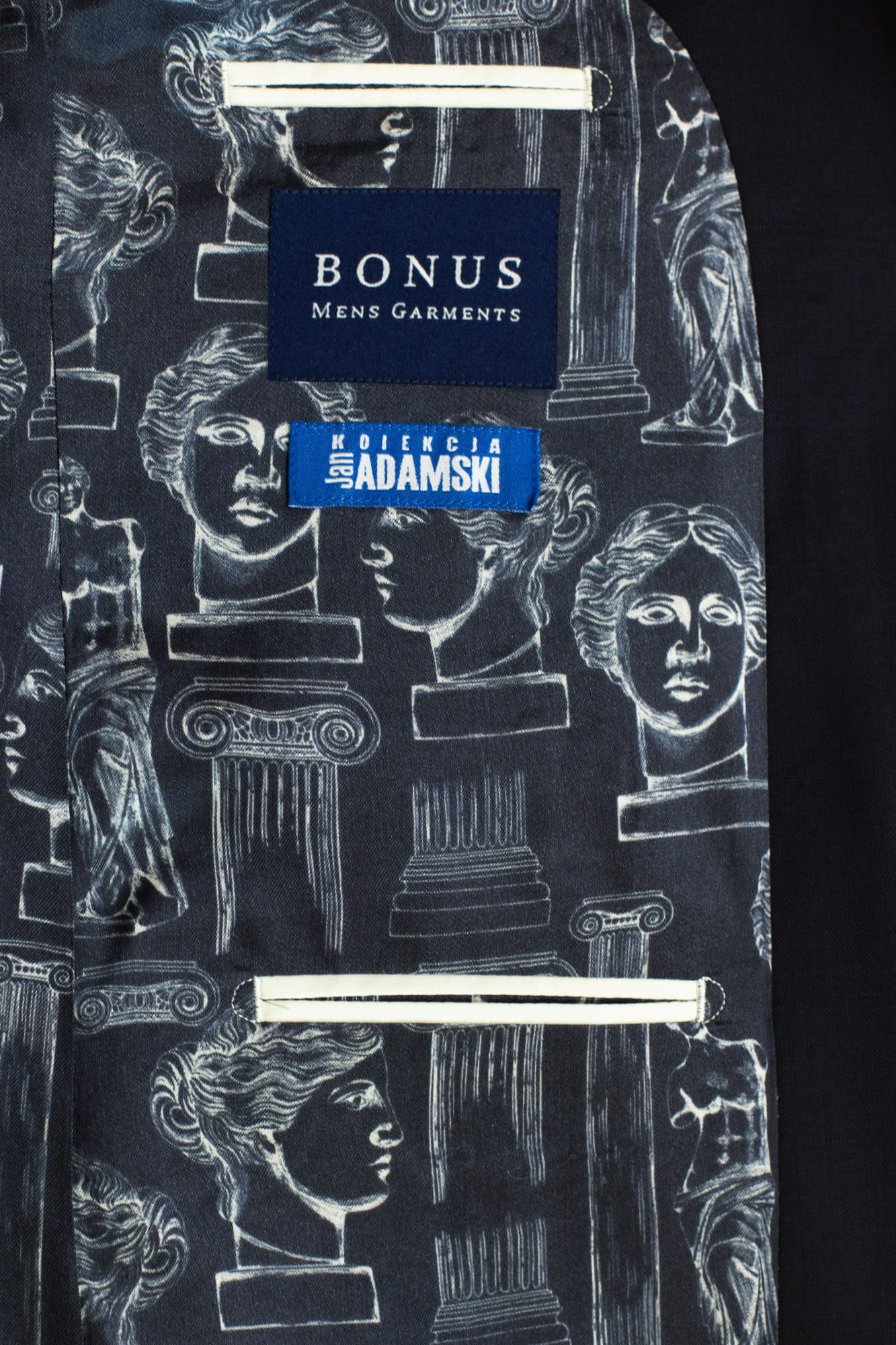 garnitur-meski-czarny-roberto-p2